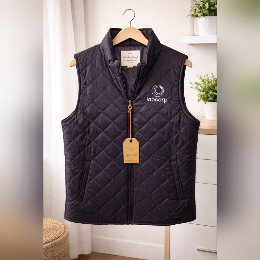 NWT Original Weatherproof Ladies Vintage Labcorp Quilted Vest in Black